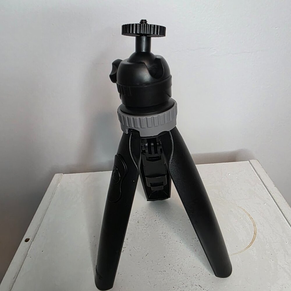 Bower Phone Mount Tripod With Rotating Head - Picture 3 of 5